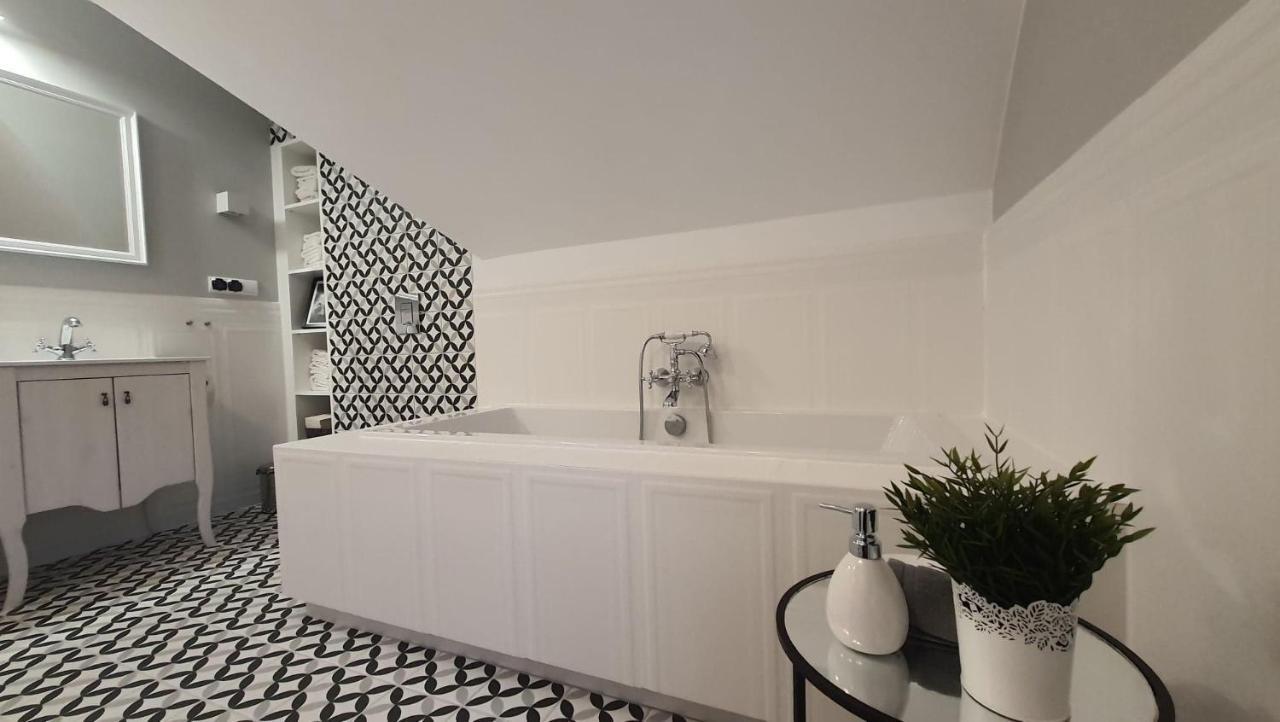 Dom Nasutow Villa Niemce Ngoại thất bức ảnh